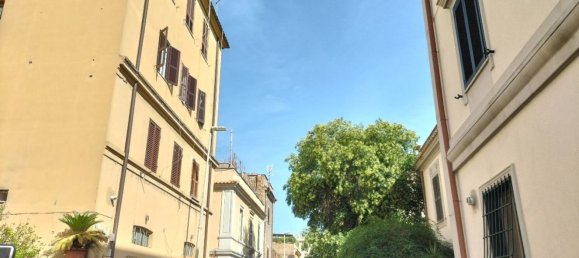 1 bedroom Apartment in Rome, Italy No. 335212 28