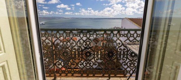 2 bedrooms Apartment in Lisbon, Portugal No. 98712 13