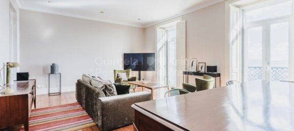2 bedrooms Apartment in Lisbon, Portugal No. 98712 2