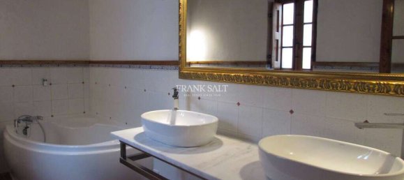 4 غرف نوم منزل في Naxxar, Malta رقم 3952 39