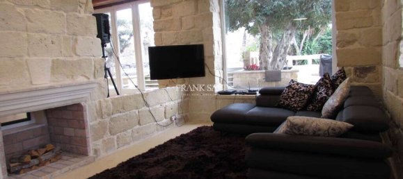 4 غرف نوم منزل في Naxxar, Malta رقم 3952 7