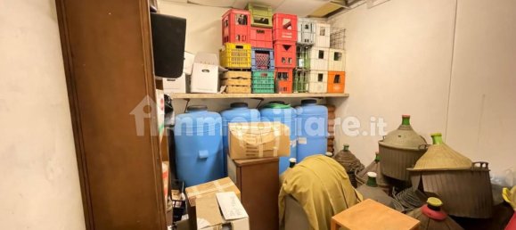 100m² Garage in Rome, Italy No. 57523 11