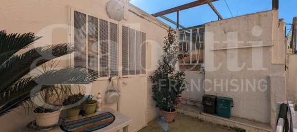 2 Schlafzimmer Haus in Monte di Procida, Italy, Nr. 58006 20