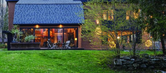 4 bedrooms House in Eastman, Canada No. 435 2