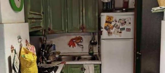 3 rooms Apartment in Rome, Italy No. 36736 12