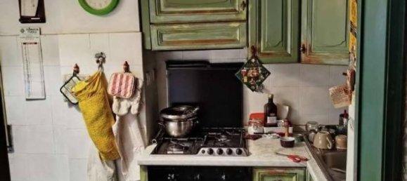 3 rooms Apartment in Rome, Italy No. 36736 9