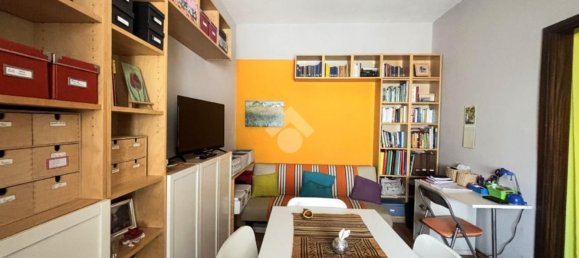 Apartamento de 2 dormitorios en San Benedetto Po, Italy No. 359690 2