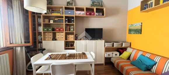 Apartamento de 2 dormitorios en San Benedetto Po, Italy No. 359690 3