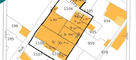 975m² Commercial property in Le Quesnoy, France No. 157598 2