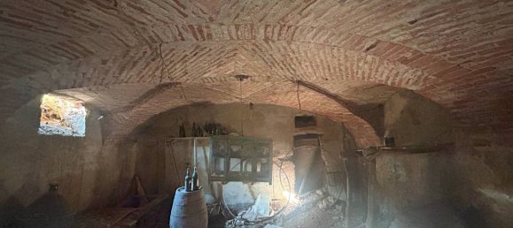 3 Schlafzimmer Haus in Carrù, Italy, Nr. 371794 15