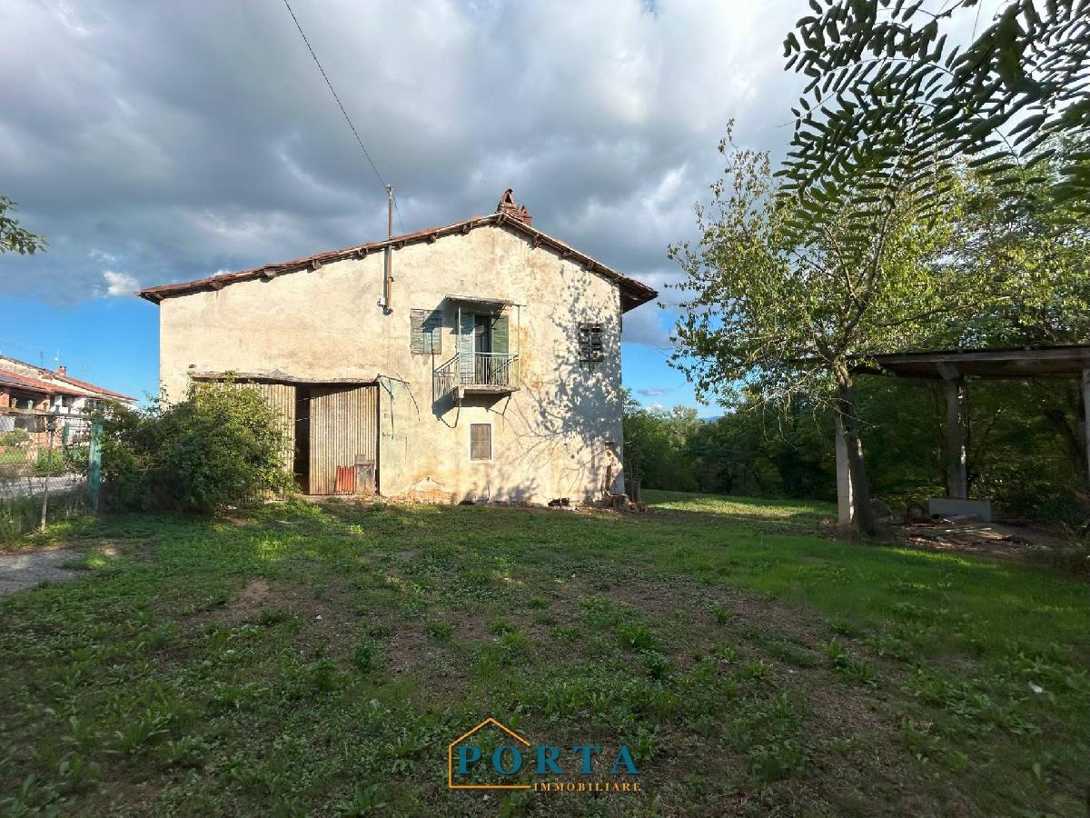 3 Schlafzimmer Haus in Carrù, Italy, Nr. 371794