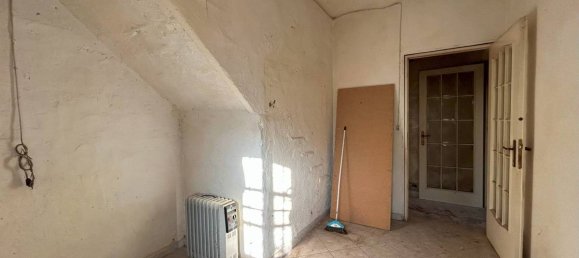 3 Schlafzimmer Haus in Carrù, Italy, Nr. 371794 8