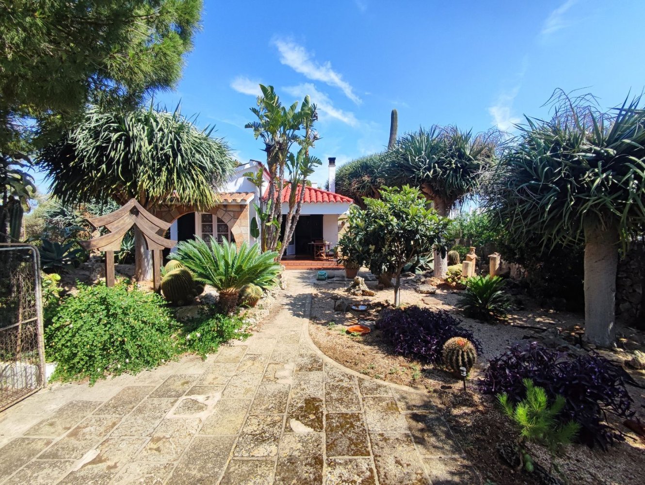 Дом с 3 спальнями в Кала Бланка, Испания № 164402