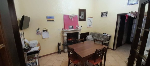 Casa de 4 divisões em Paolisi, Italy N.º 262971 3