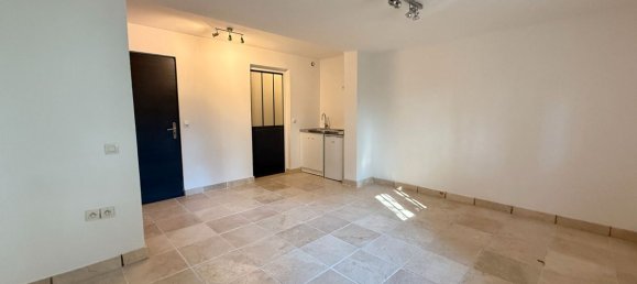 4 bedrooms House in Verrieres-le-Buisson, France No. 123582 14