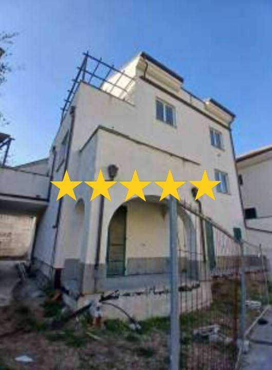 Apartamento T3 em Albisola Superiore, Italy N.º 316462