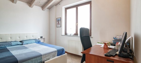 2 Schlafzimmer Wohnung in Zelo Buon Persico, Italy, Nr. 362261 13