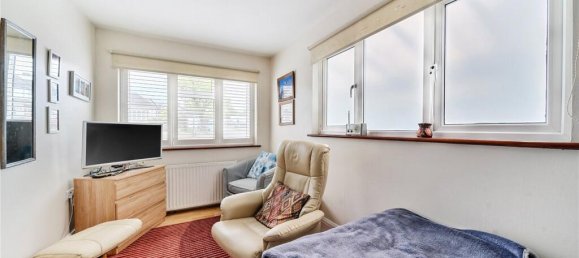 4 bedrooms House in Harrow, United Kingdom No. 12168 22