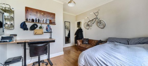 4 bedrooms House in Harrow, United Kingdom No. 12168 26