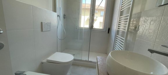 Apartamento de 5 habitaciónes en Bologna, Italy No. 27526 4