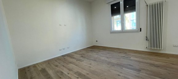 Apartamento de 5 habitaciónes en Bologna, Italy No. 27526 8