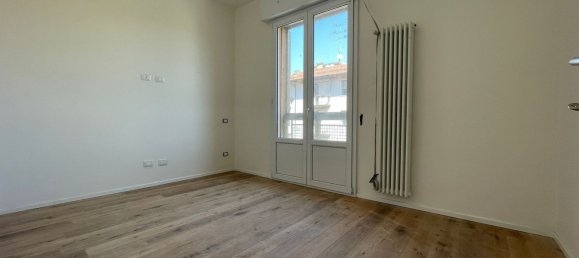 Apartamento de 5 habitaciónes en Bologna, Italy No. 27526 32