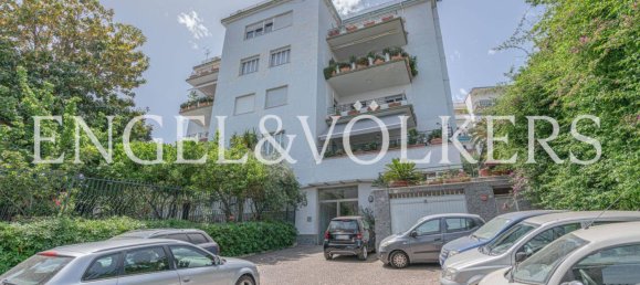 3 Schlafzimmer Wohnung in Naples, Italy, Nr. 68752 7