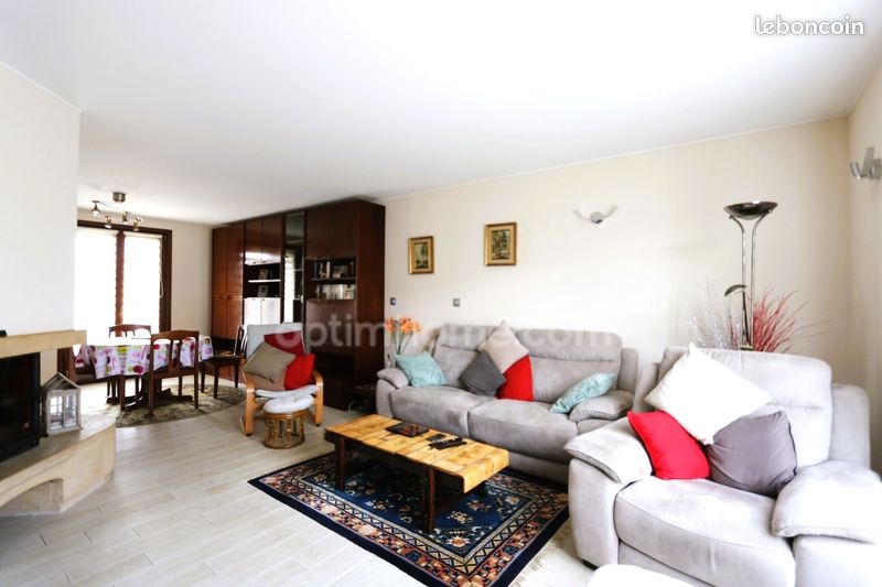 Casa T5 em Illange, France N.º 256745