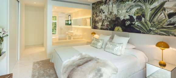 4 bedrooms Villa in Guadalmina, Spain No. 2993 10