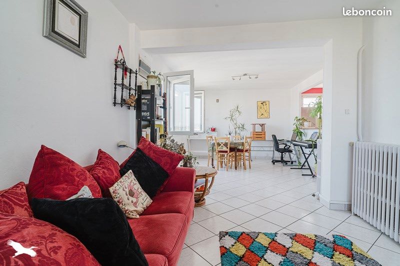 2 Schlafzimmer Wohnung in Villeurbanne, France, Nr. 287061