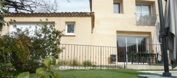 3 bedrooms House in Saint-Georges-d'Orques, France No. 349402 5