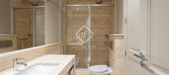 4 chambres Appartement à Eixample, Spain No. 24813 43