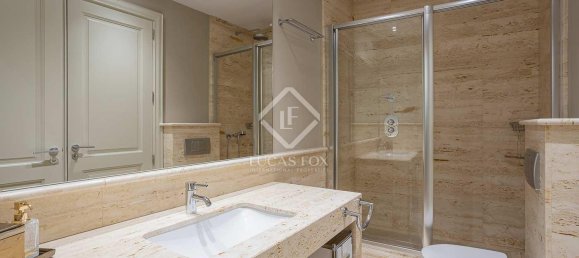 4 chambres Appartement à Eixample, Spain No. 24813 42