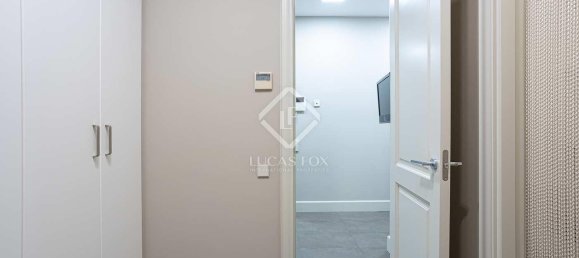 4 chambres Appartement à Eixample, Spain No. 24813 35