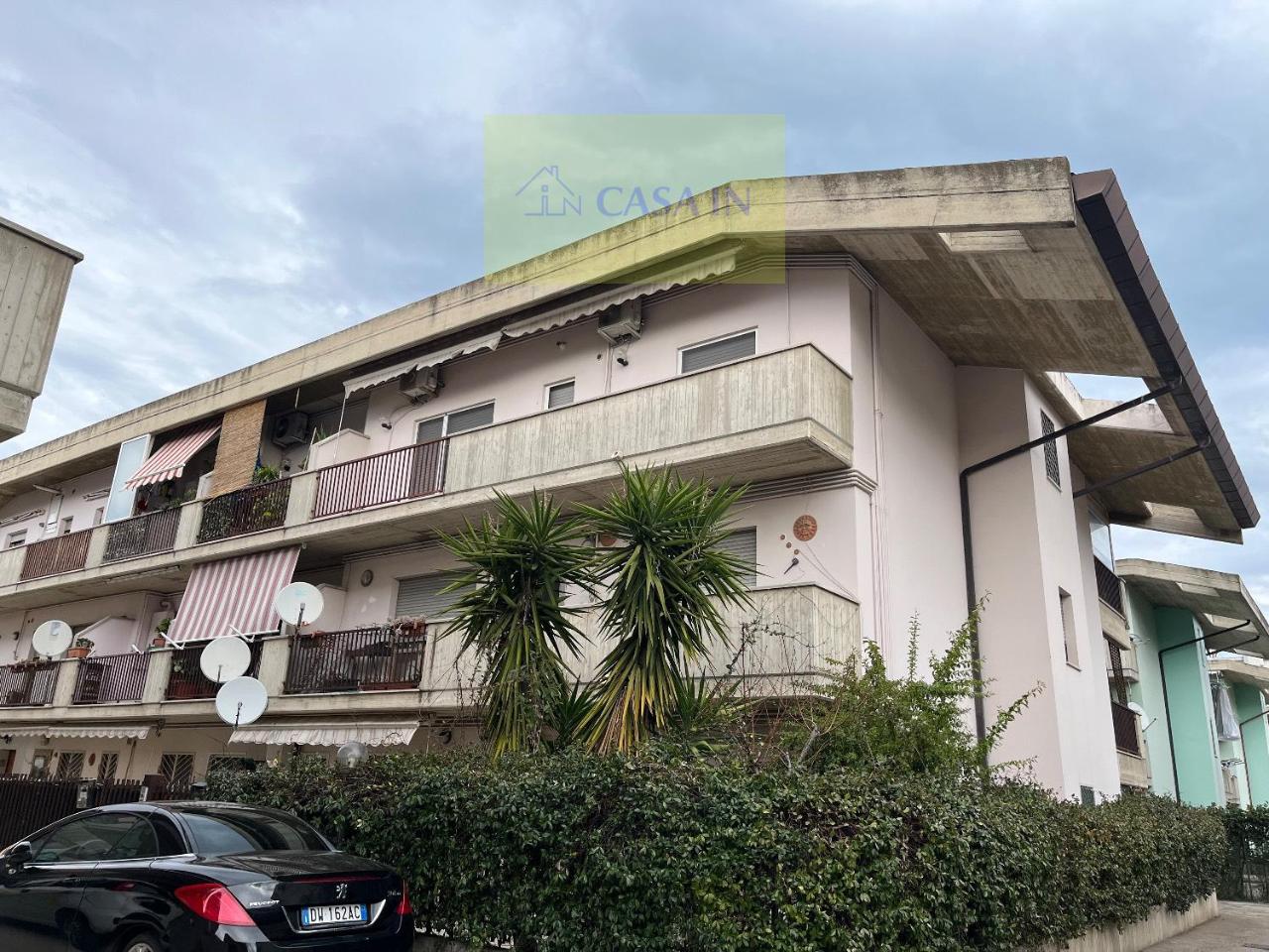 4 rooms Apartment in Silvi, Italy No. 32288