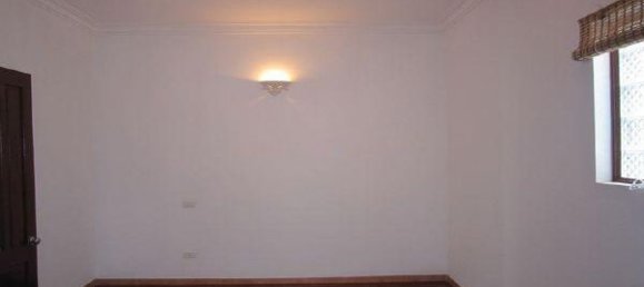 Casa de 4 dormitorios en Tay Ho, Vietnam No. 7071 8