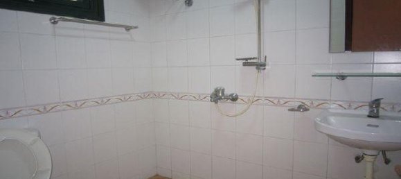 Casa de 4 dormitorios en Tay Ho, Vietnam No. 7071 12