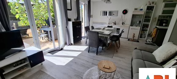 3 bedrooms House in Coueron, France No. 324849 3