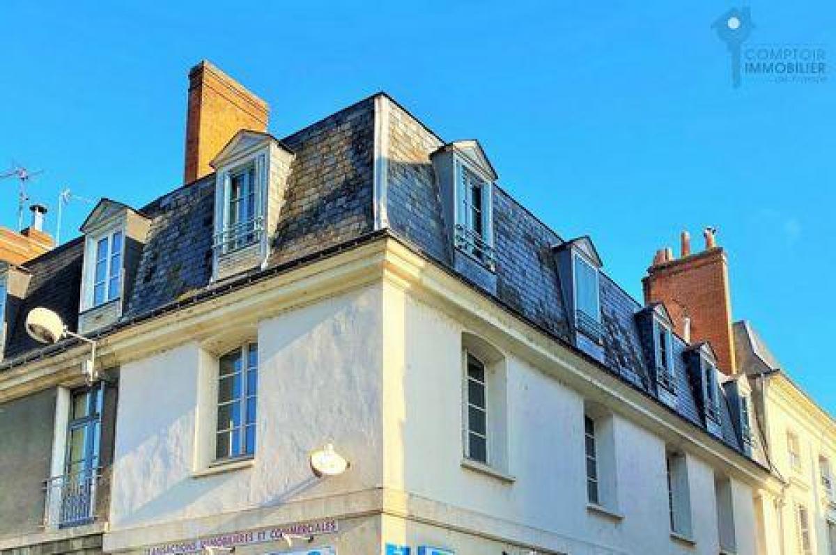 Fábrica de 5 dormitorios en Tours, France No. 17722