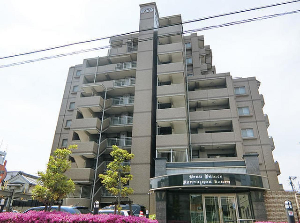 3 bedrooms Apartment in Gifu, Japan No. 7502