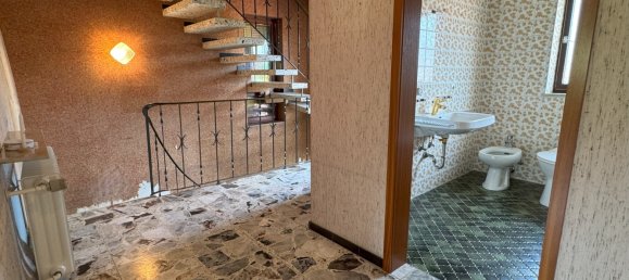 5-salle Maison de ville à Esslingen, Germany No. 297733 9