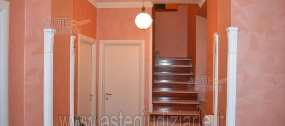 5غرفة شقة في Montorio al Vomano, Italy رقم 98324 11