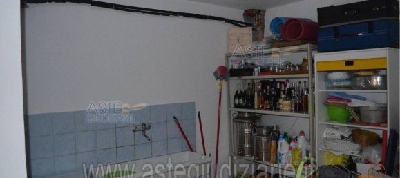 5غرفة شقة في Montorio al Vomano, Italy رقم 98324 20