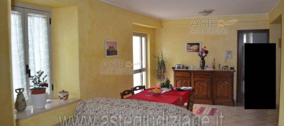 5غرفة شقة في Montorio al Vomano, Italy رقم 98324 18