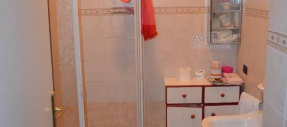 5غرفة شقة في Montorio al Vomano, Italy رقم 98324 16