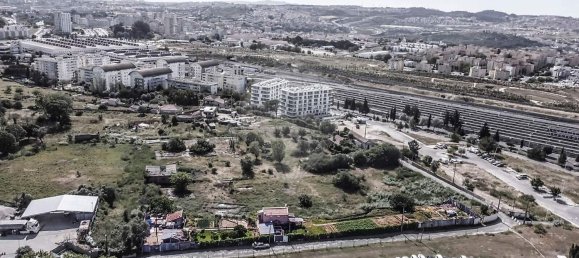 360m² Warehouse in Lisbon, Portugal No. 75065 3