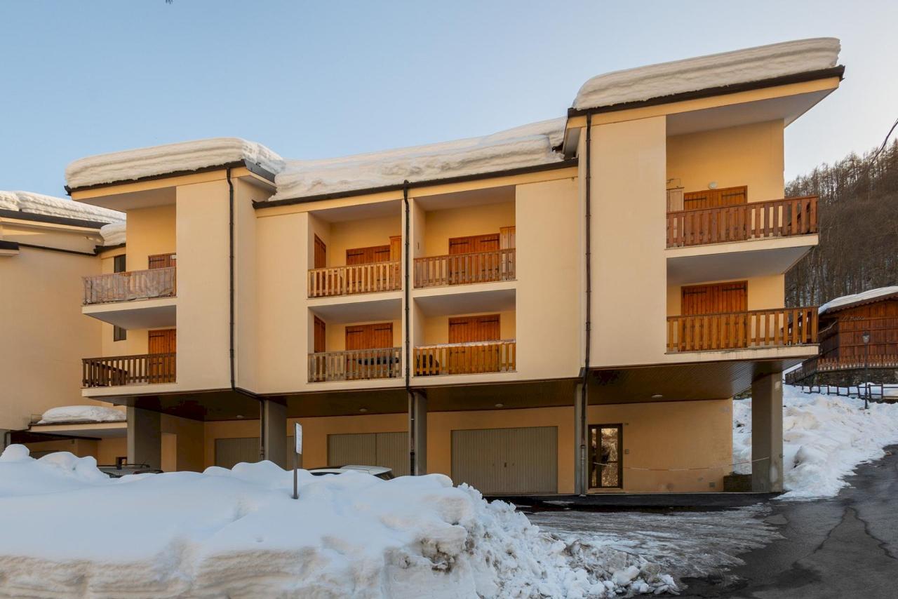 2 rooms Apartment in Crissolo, Italy No. 86500