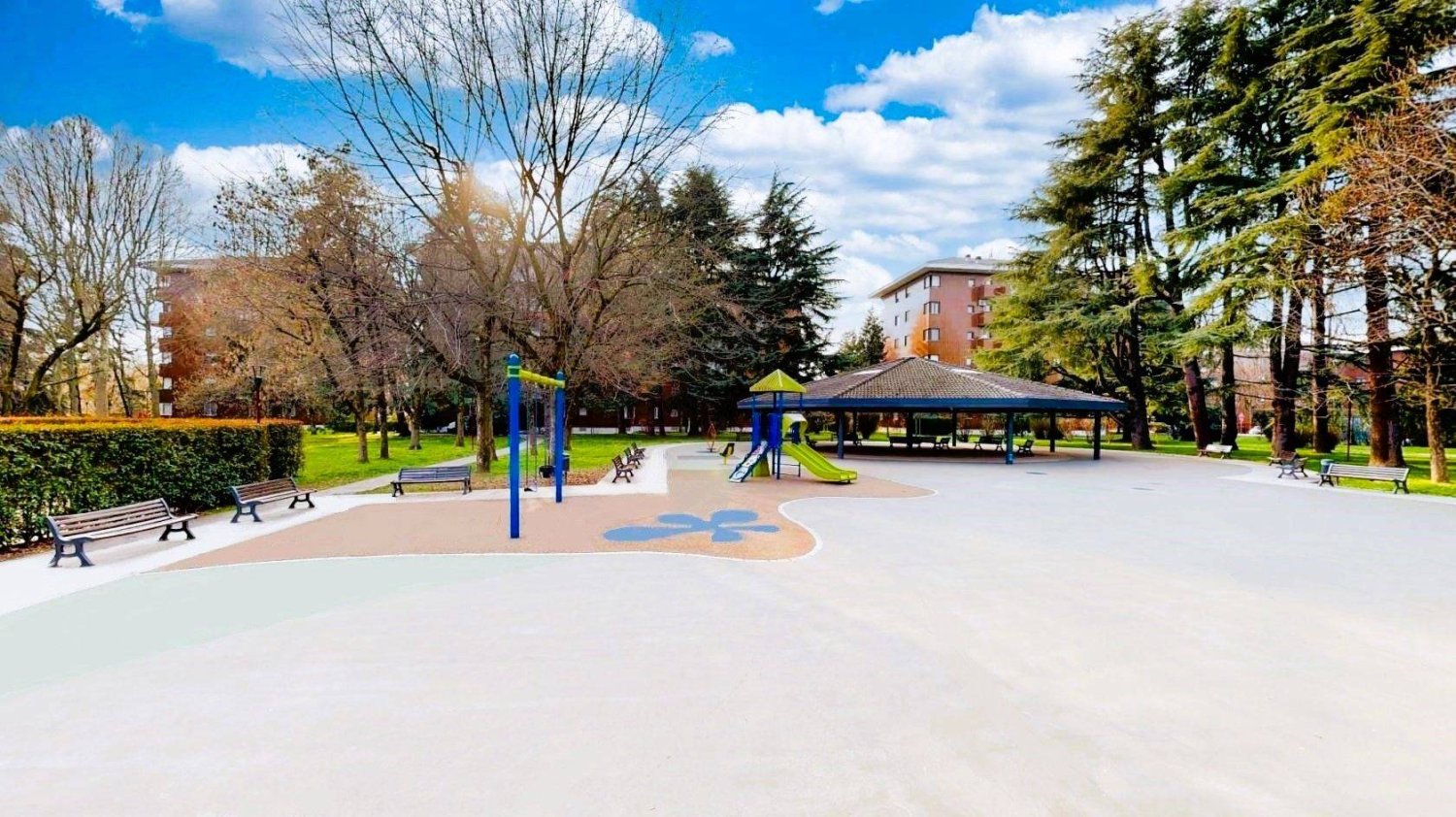 4 غرف نوم شقة في Cassina de' Pecchi, Italy رقم 319167