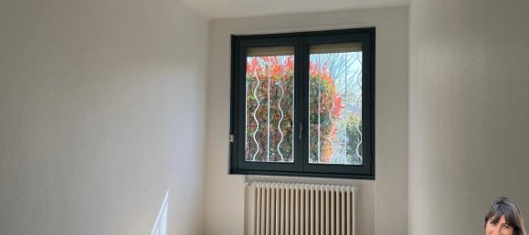 2 Schlafzimmer Haus in Loire, France, Nr. 325512 9