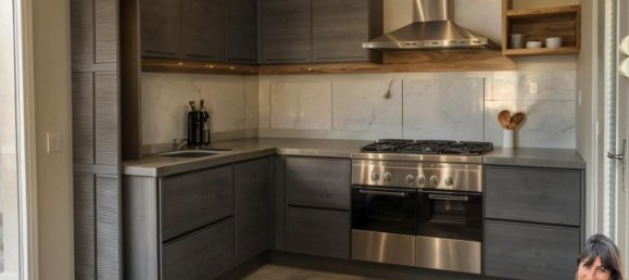 2 Schlafzimmer Haus in Loire, France, Nr. 325512 3